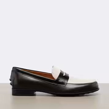 Tod's mocassins